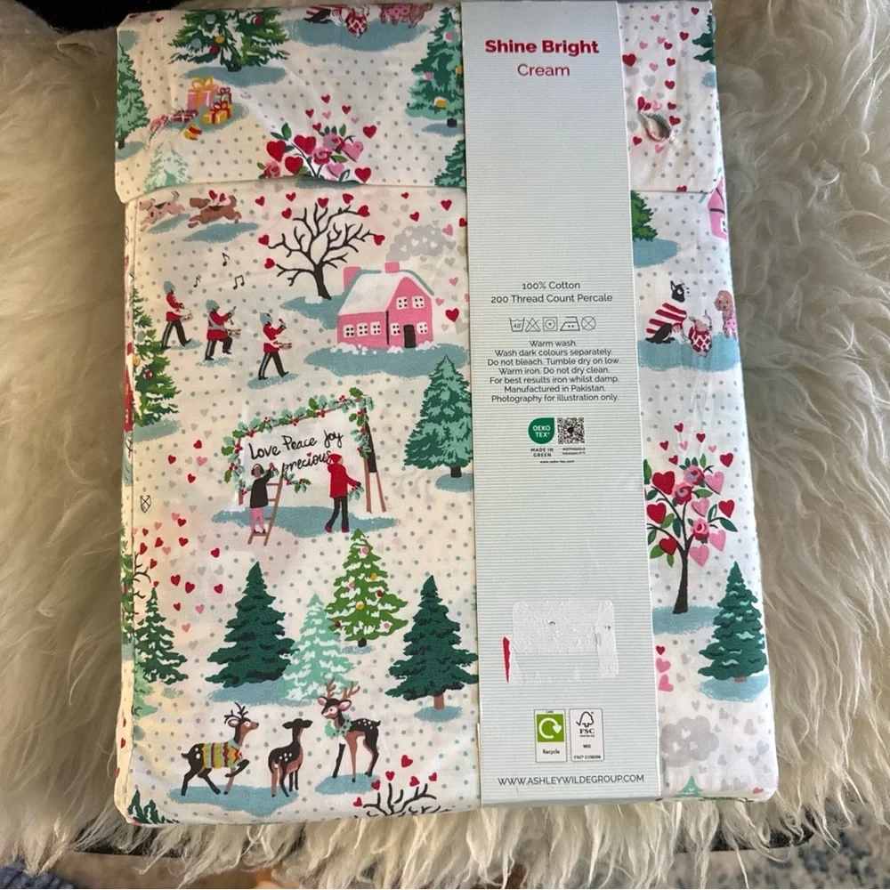 Cath Kidston White Holiday Village Print Twin Sheet Set
